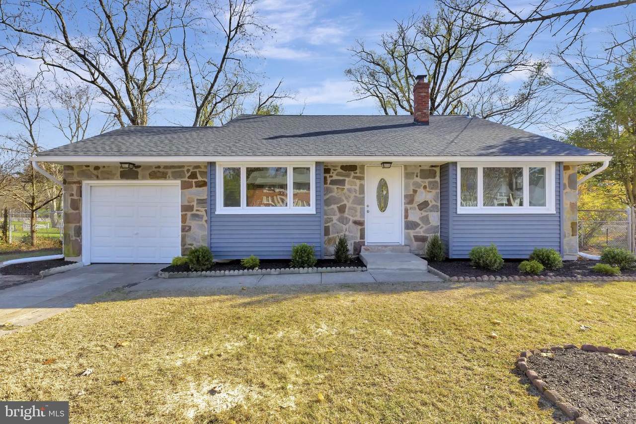 2312 Cuthbert Drive - Photo 1