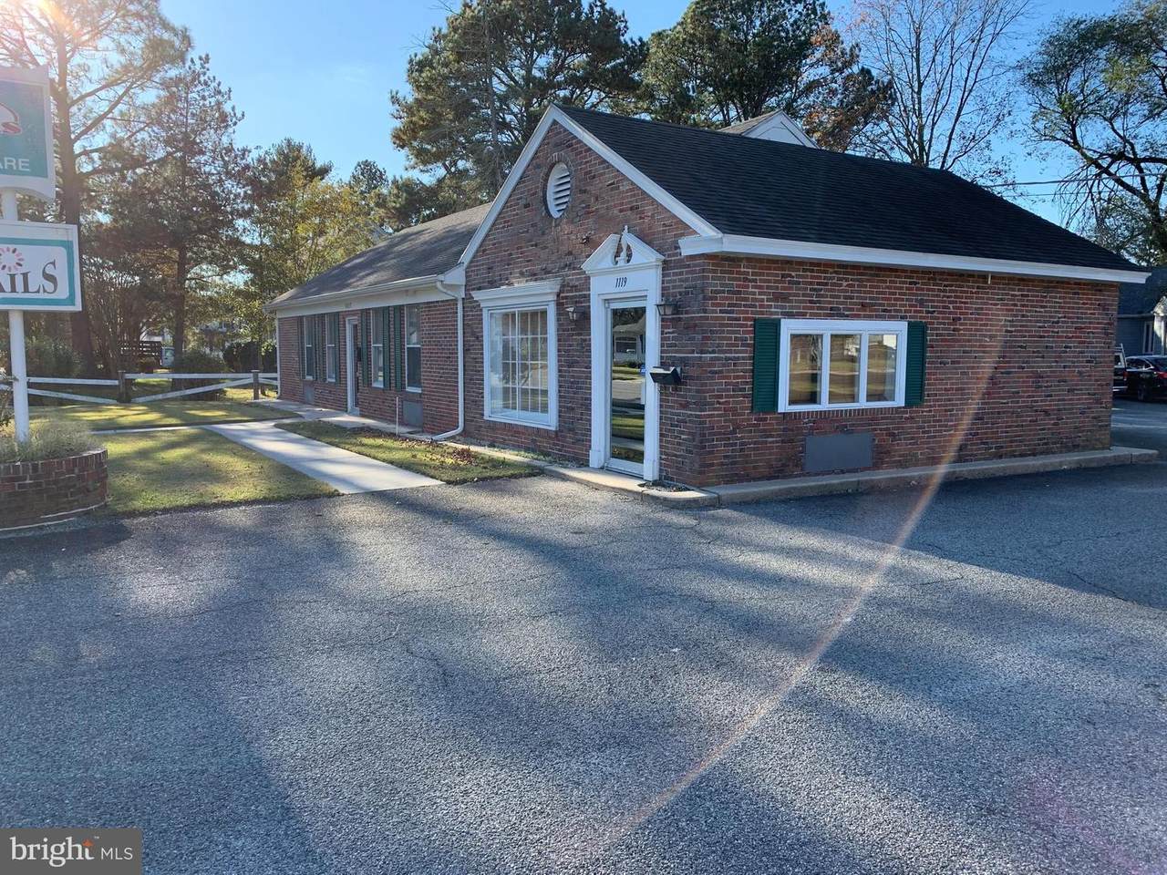 1119 Main Street - Photo 1