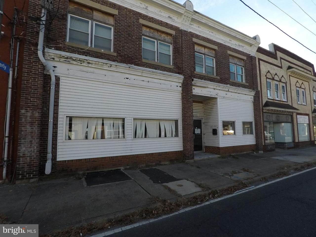 306 Warren Street - Photo 1