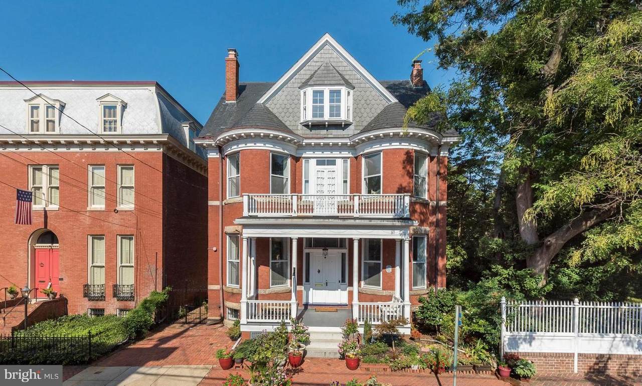 30 Maryland Avenue - Photo 1