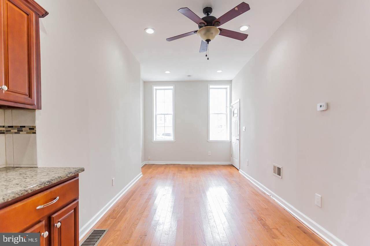 1504 Brown Street - Photo 1