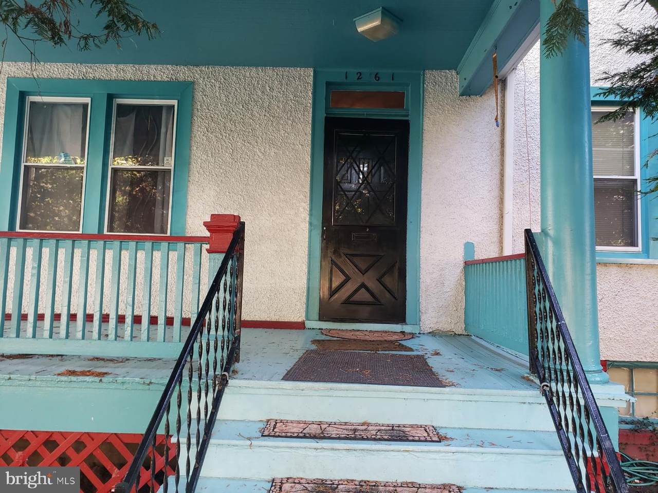 1261 Kearny Street - Photo 1