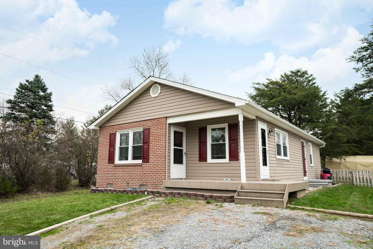 235 Broad Avenue - Photo 1