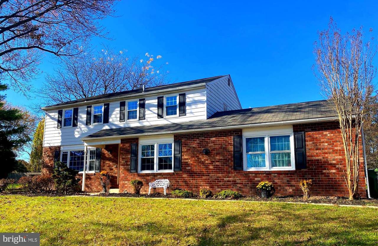53 Larkin Lane - Photo 1