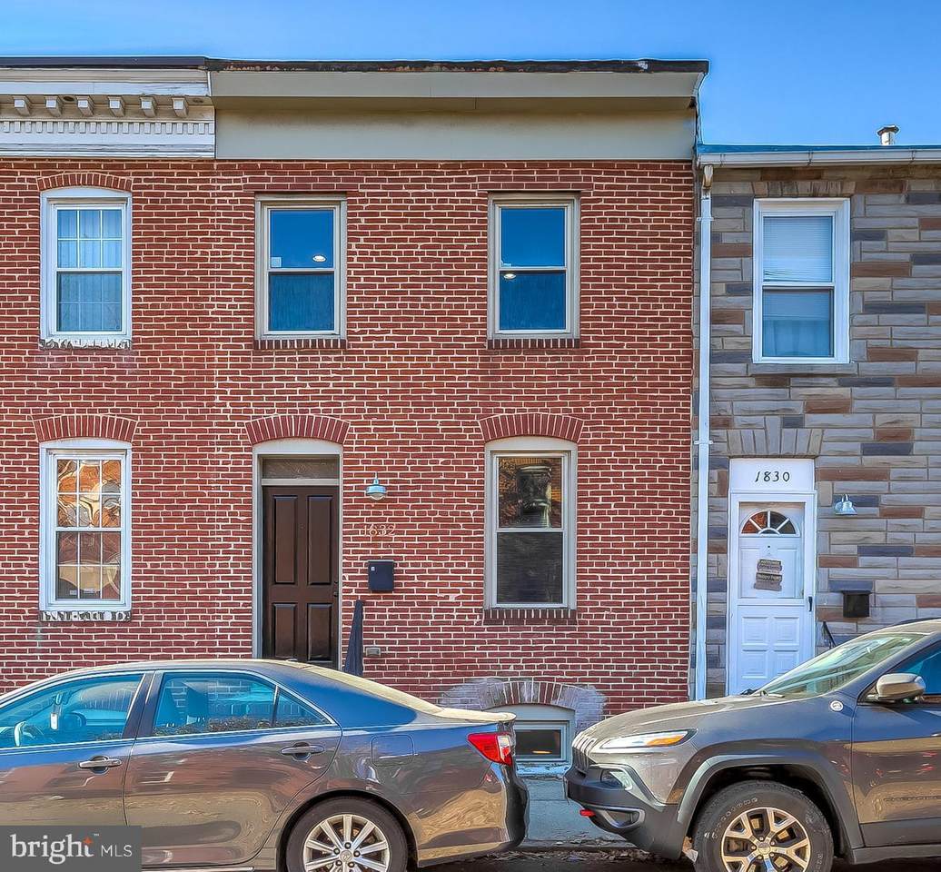 1832 Light Street - Photo 1