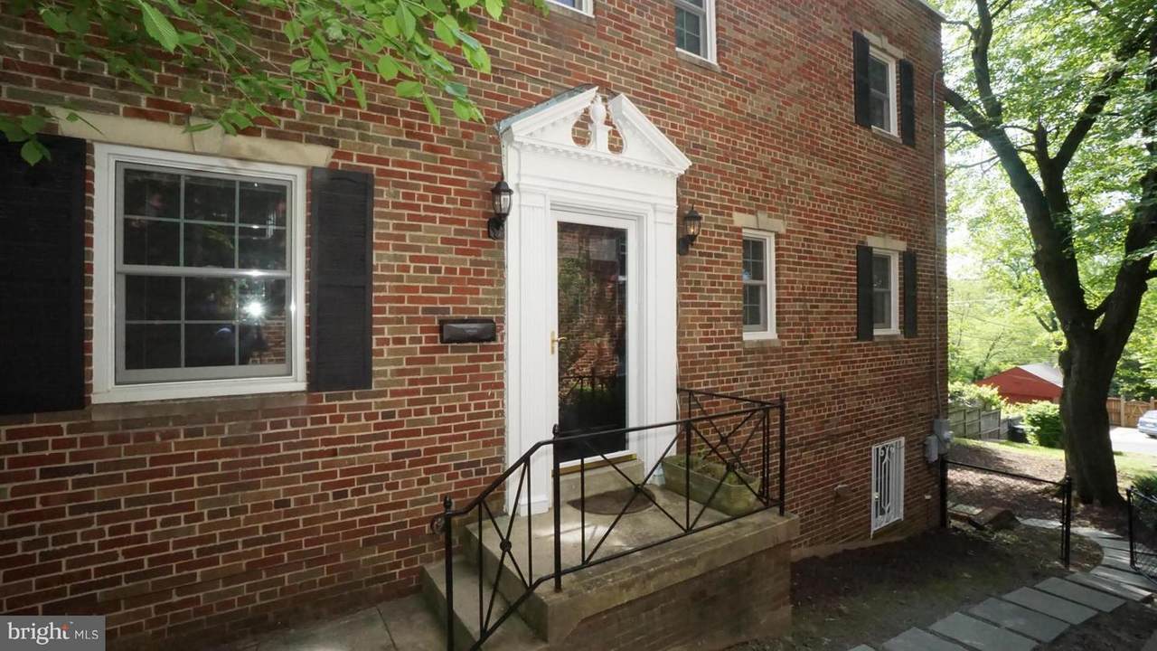 2902 Upton Street - Photo 1