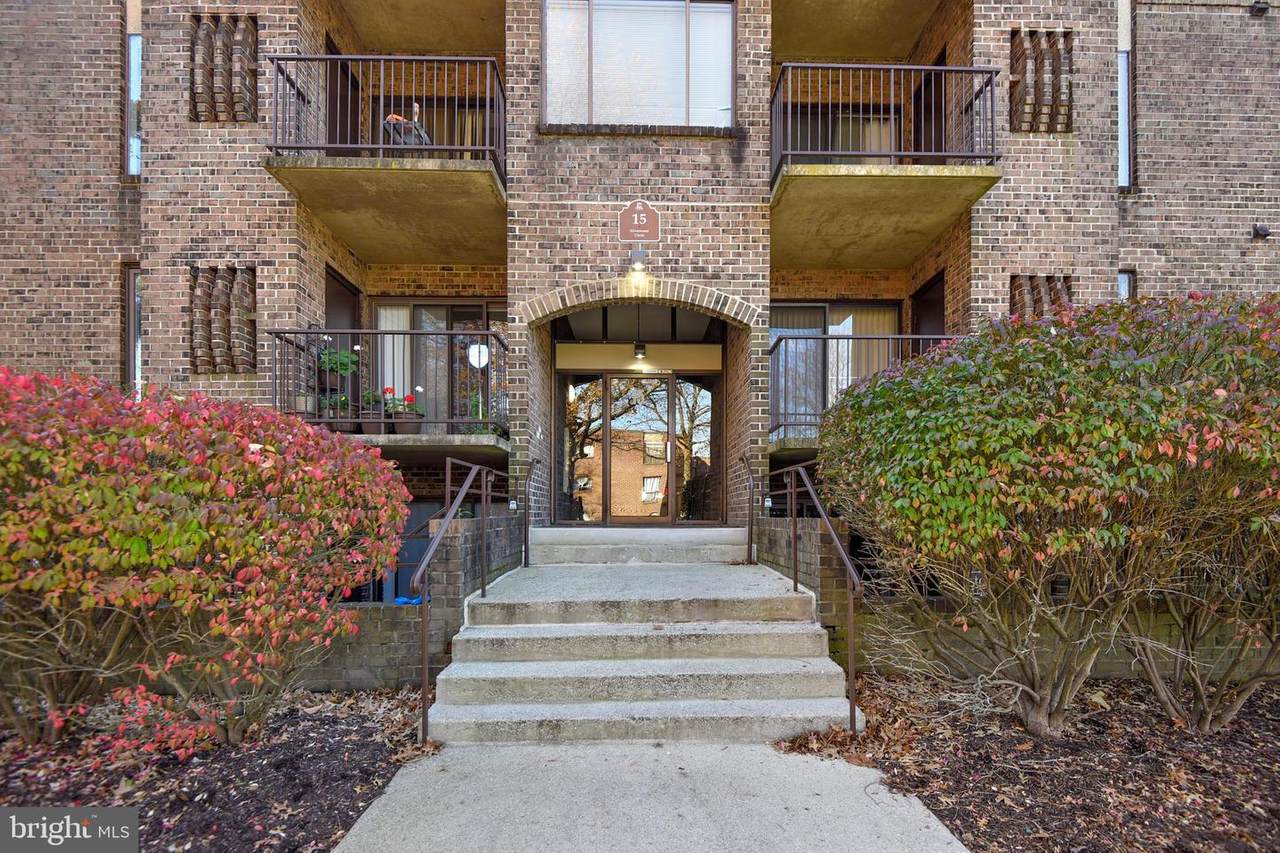 15 Silverwood Circle - Photo 1