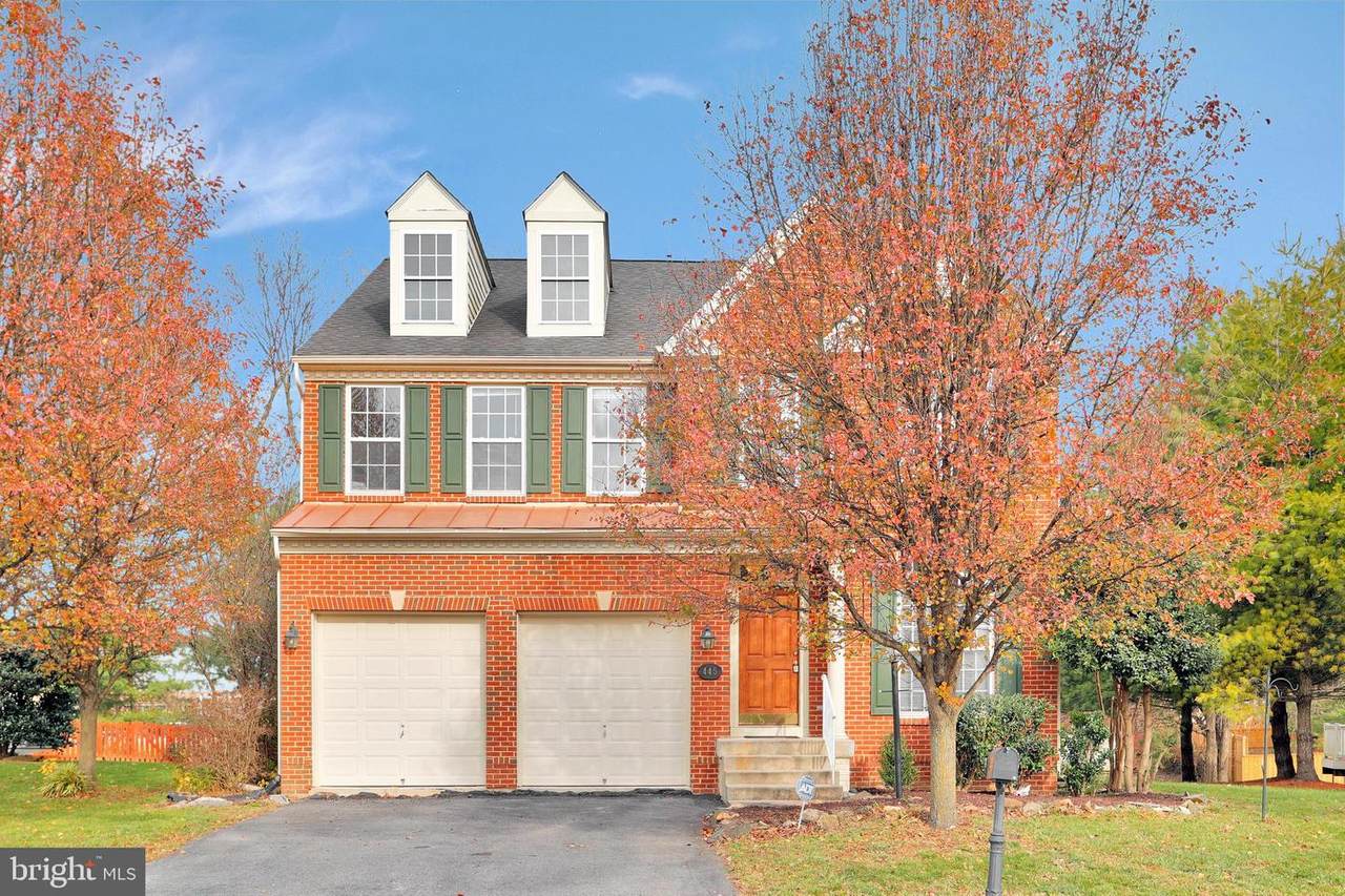 445 Richwood Hall - Photo 1