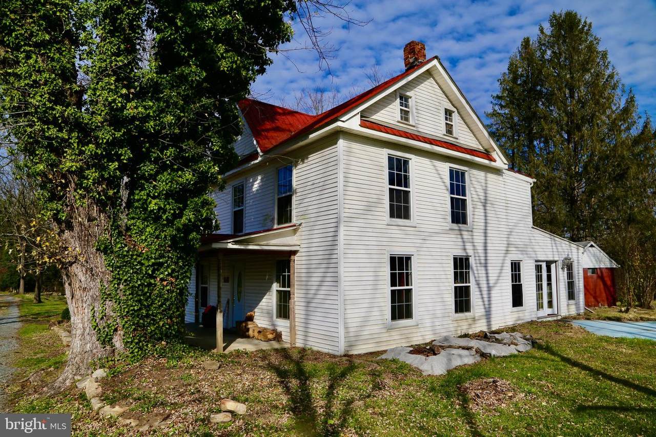 50 Honeysuckle Lane - Photo 1