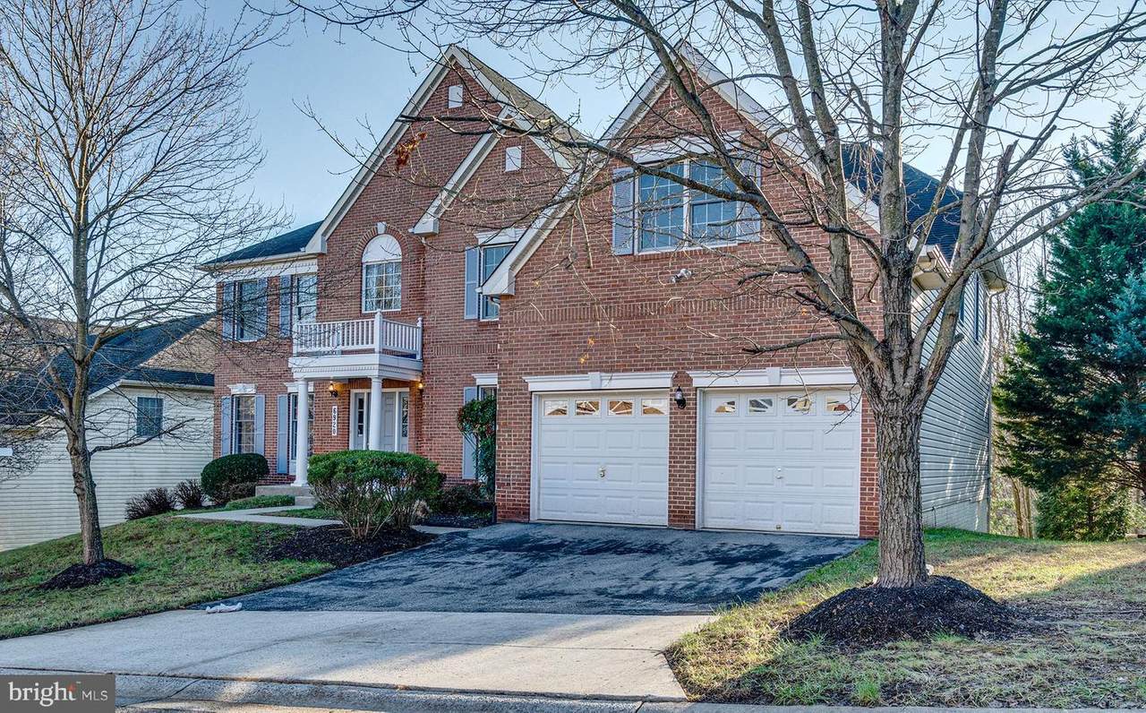 6920 Sandy Creek Court - Photo 1