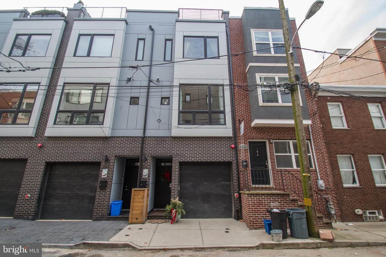 2542 Montrose Street - Photo 1