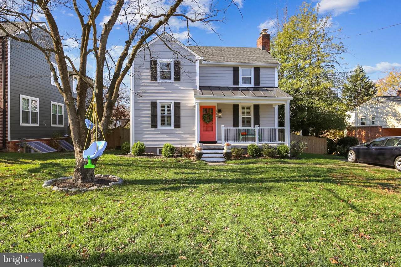 9400 Kingsley Avenue - Photo 1