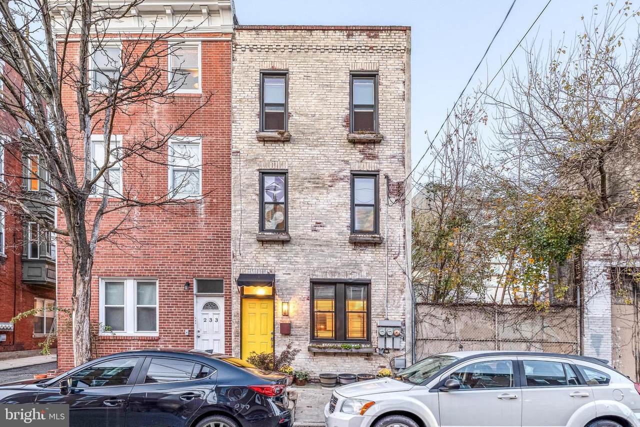 231 Fairmount Avenue - Photo 1