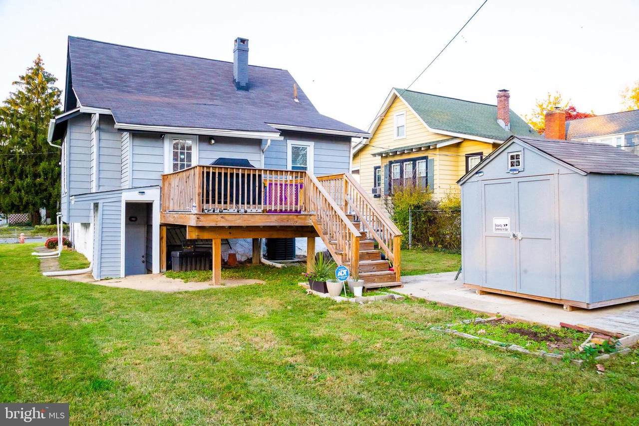4223 Ridgewood Avenue - Photo 1