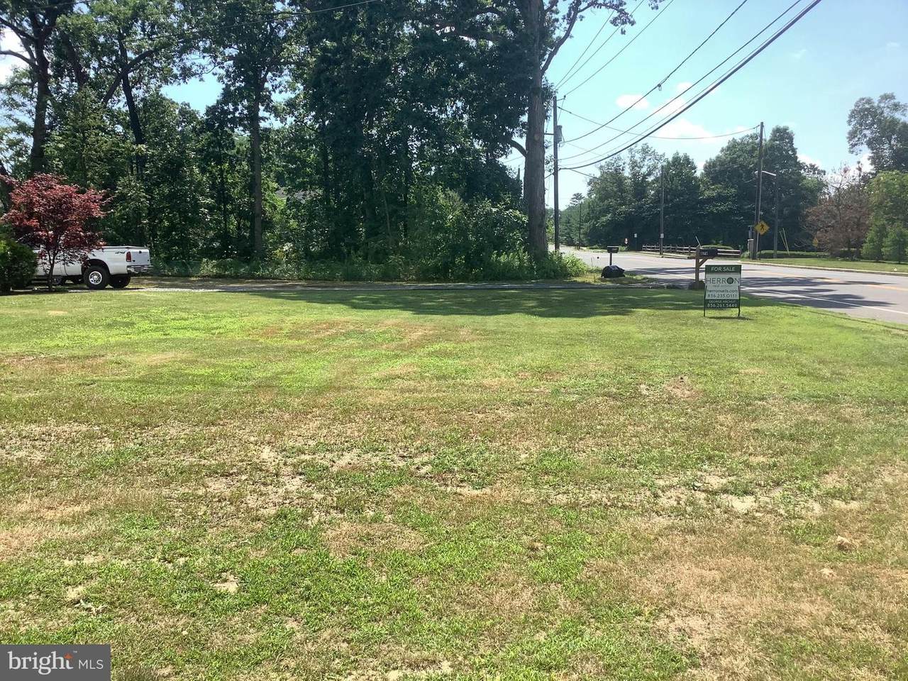 3001 Bridgeboro Road - Photo 1