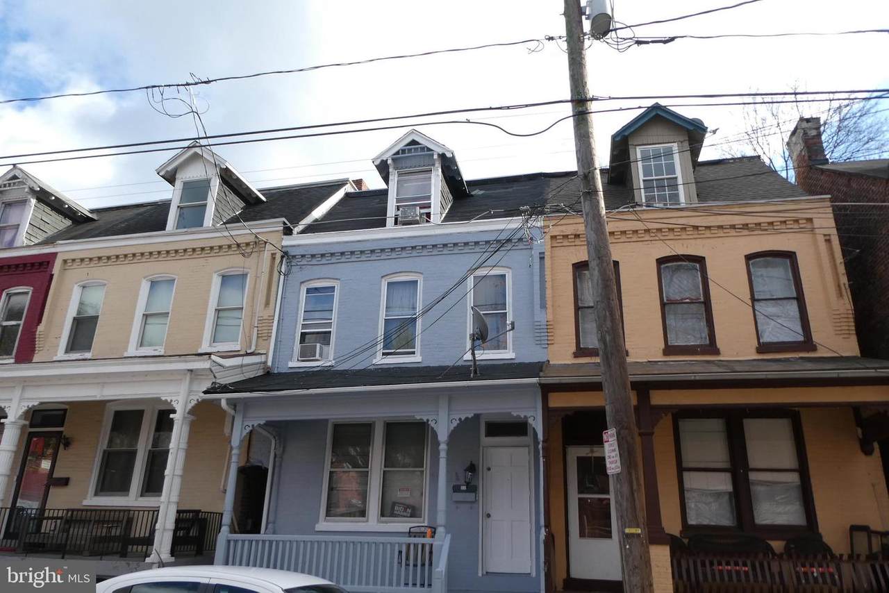 543 Howard Avenue - Photo 1