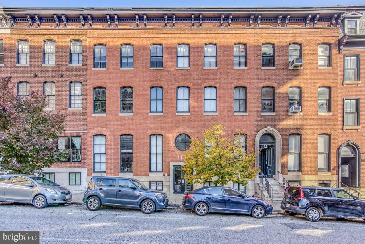 1025 Saint Paul Street - Photo 1