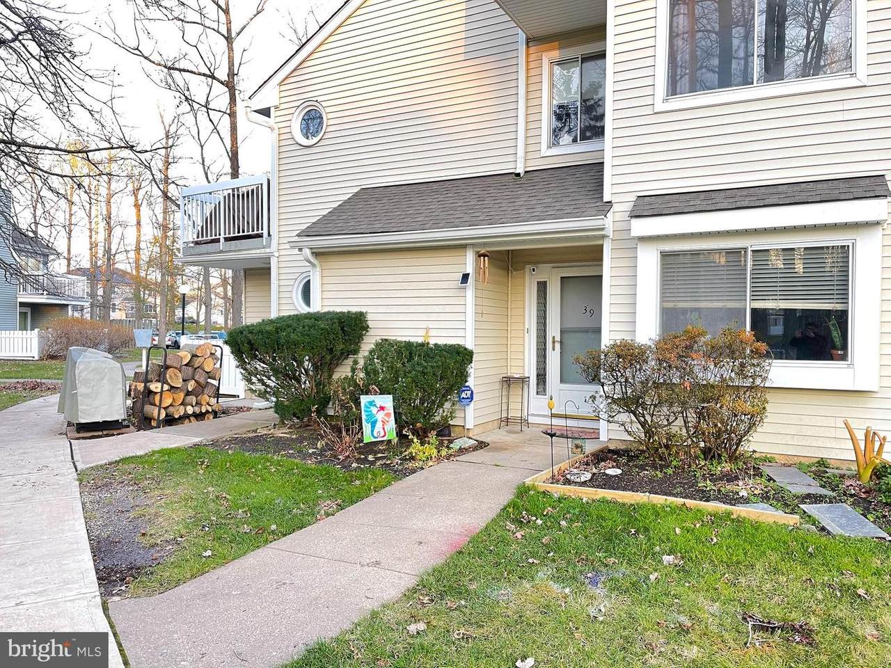 39 Foxtail Lane - Photo 1