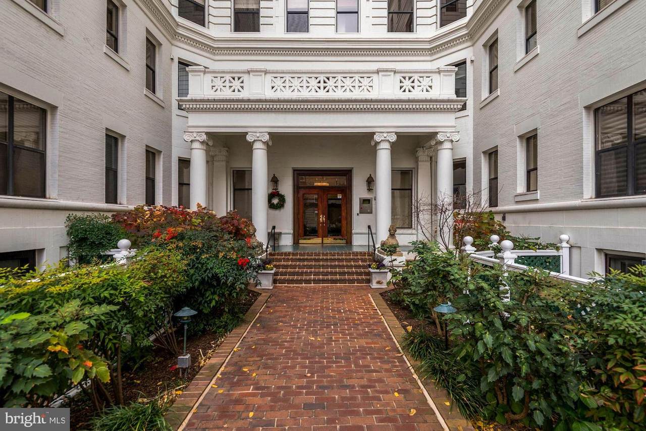 2123 California Street - Photo 1