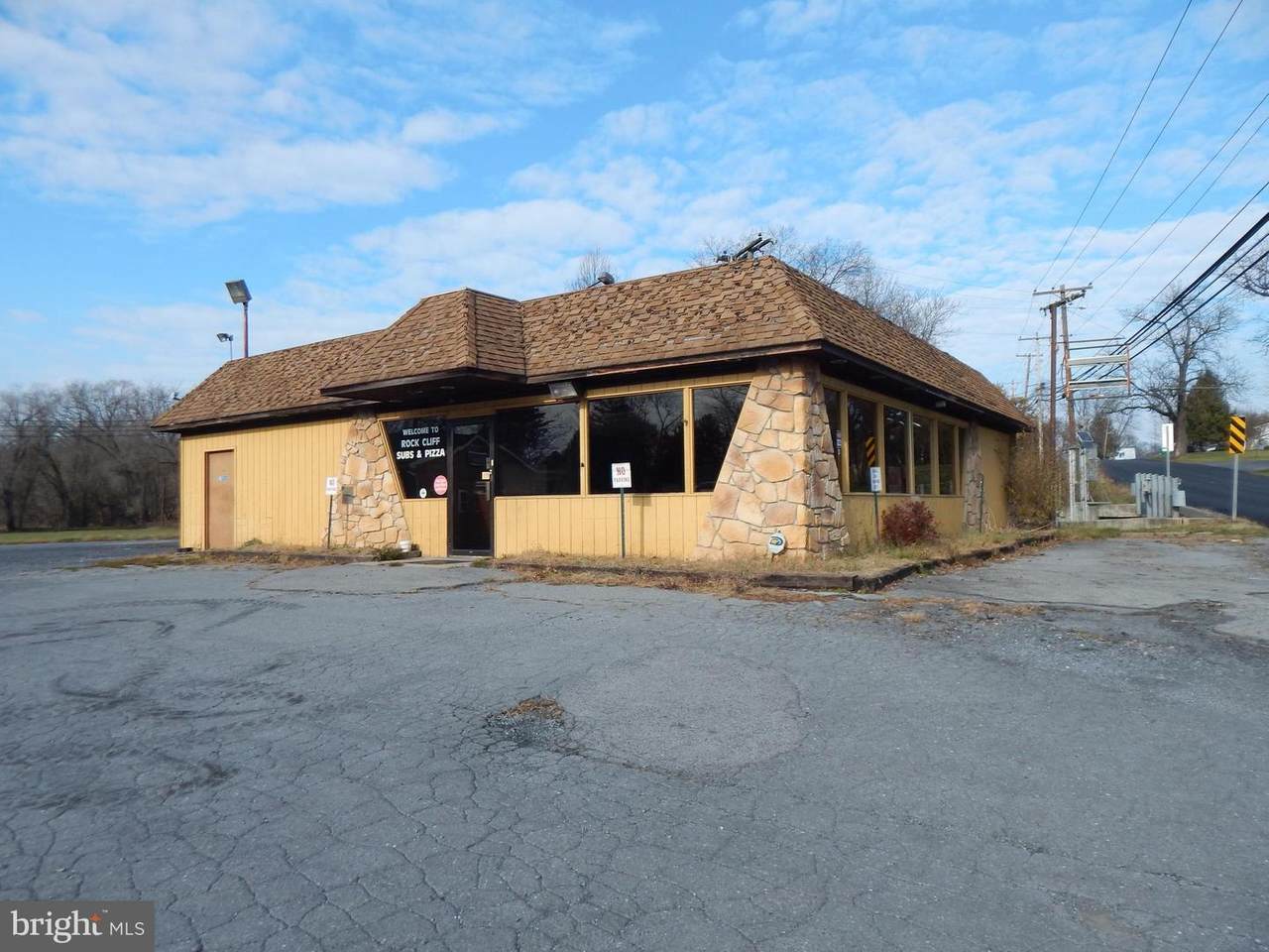 107 Rock Cliff Dr - Photo 1
