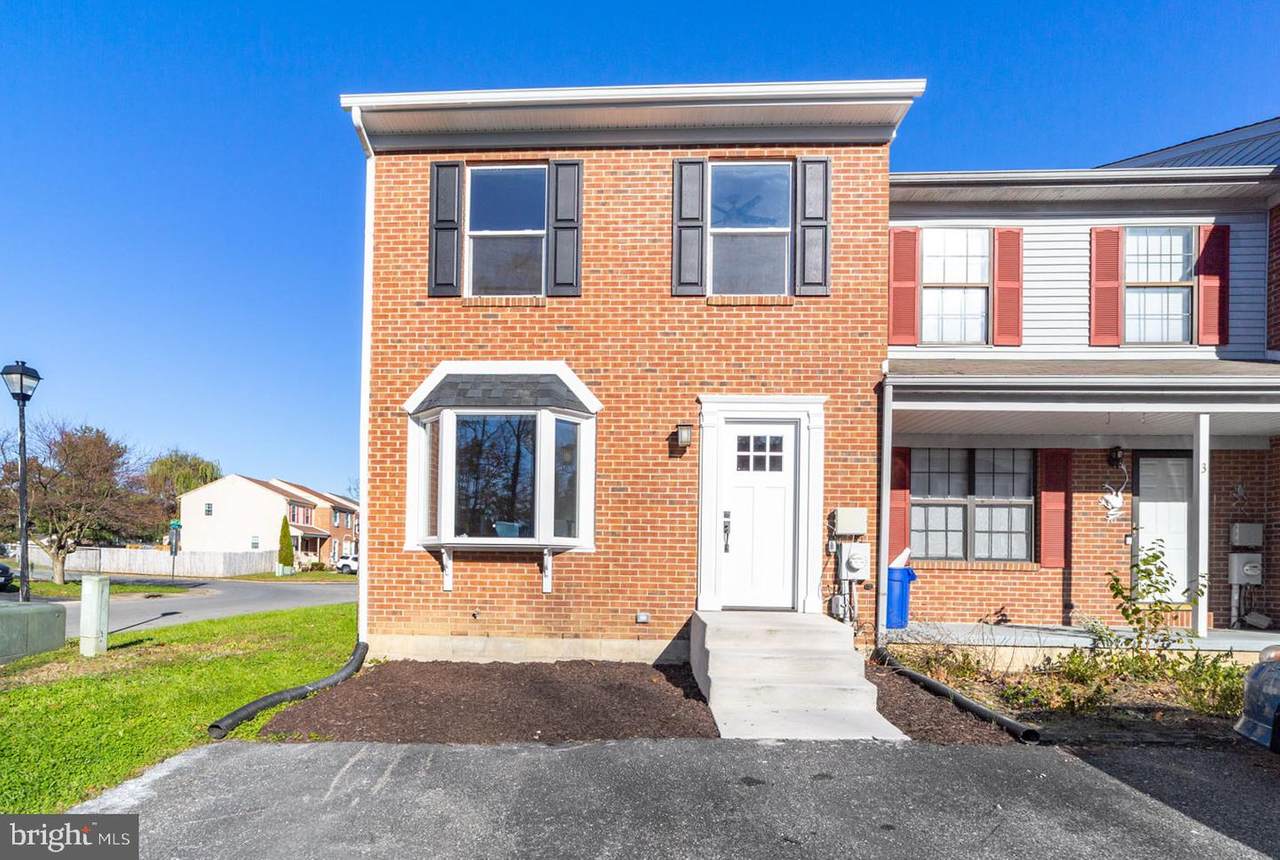 1 Laird Lane - Photo 1