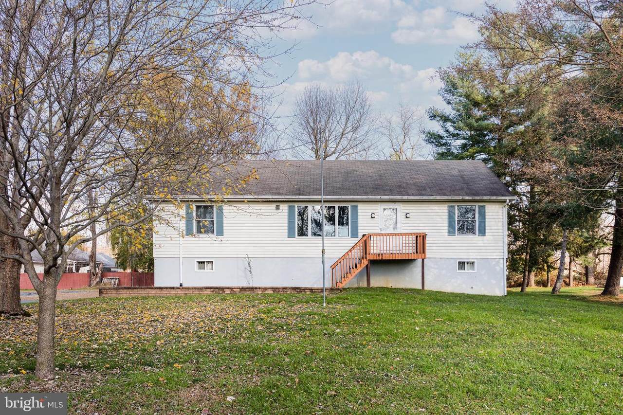 10 Racine Road - Photo 1