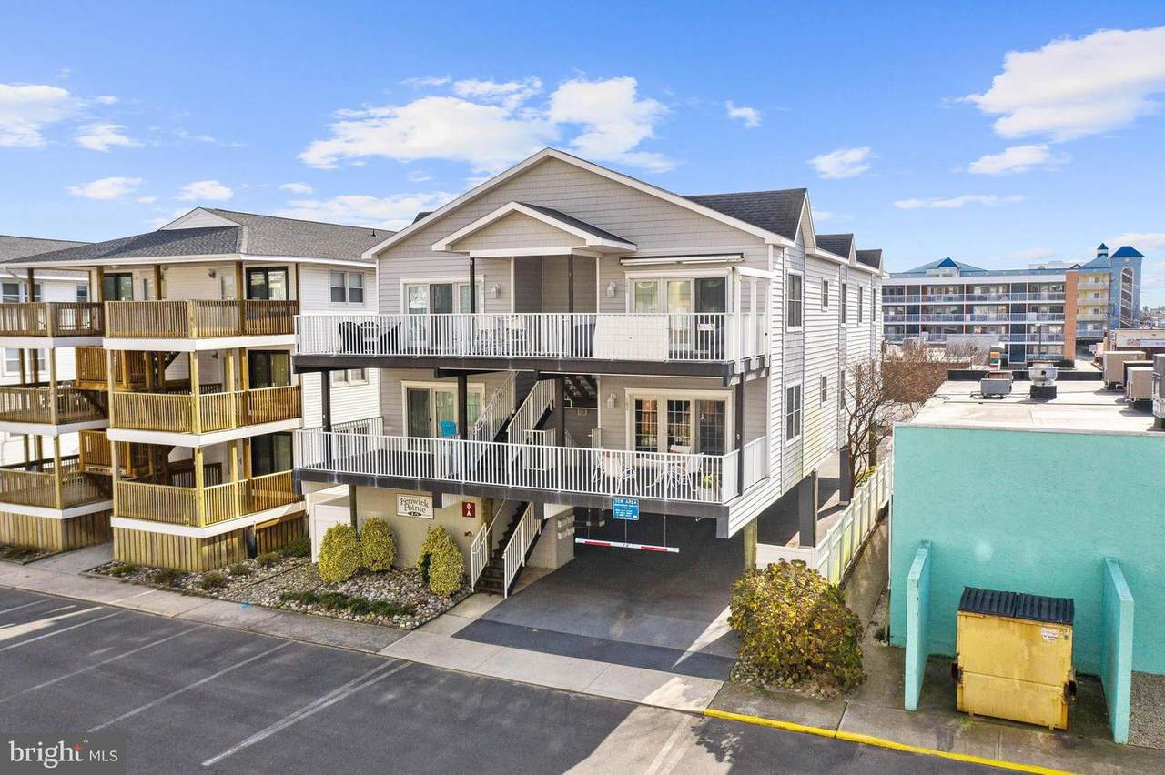 15 140TH Street - Photo 1