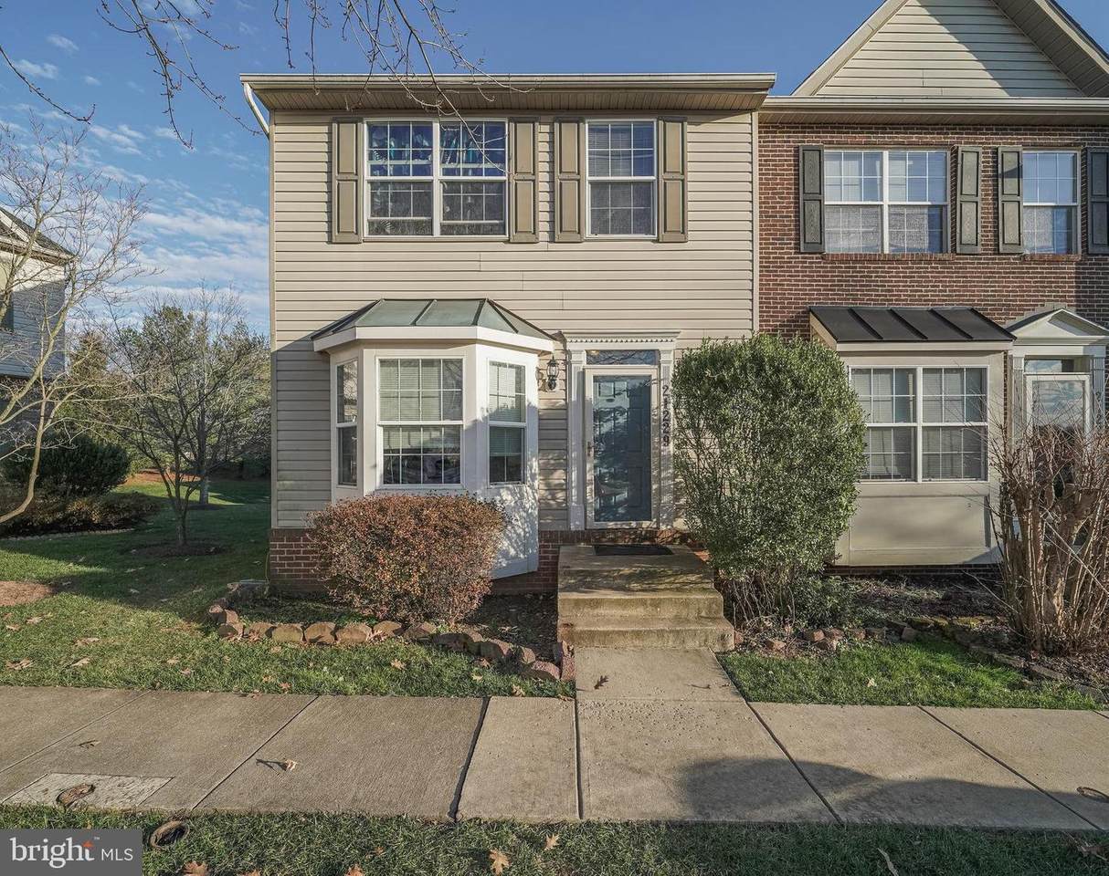 21229 Owls Nest Circle - Photo 1