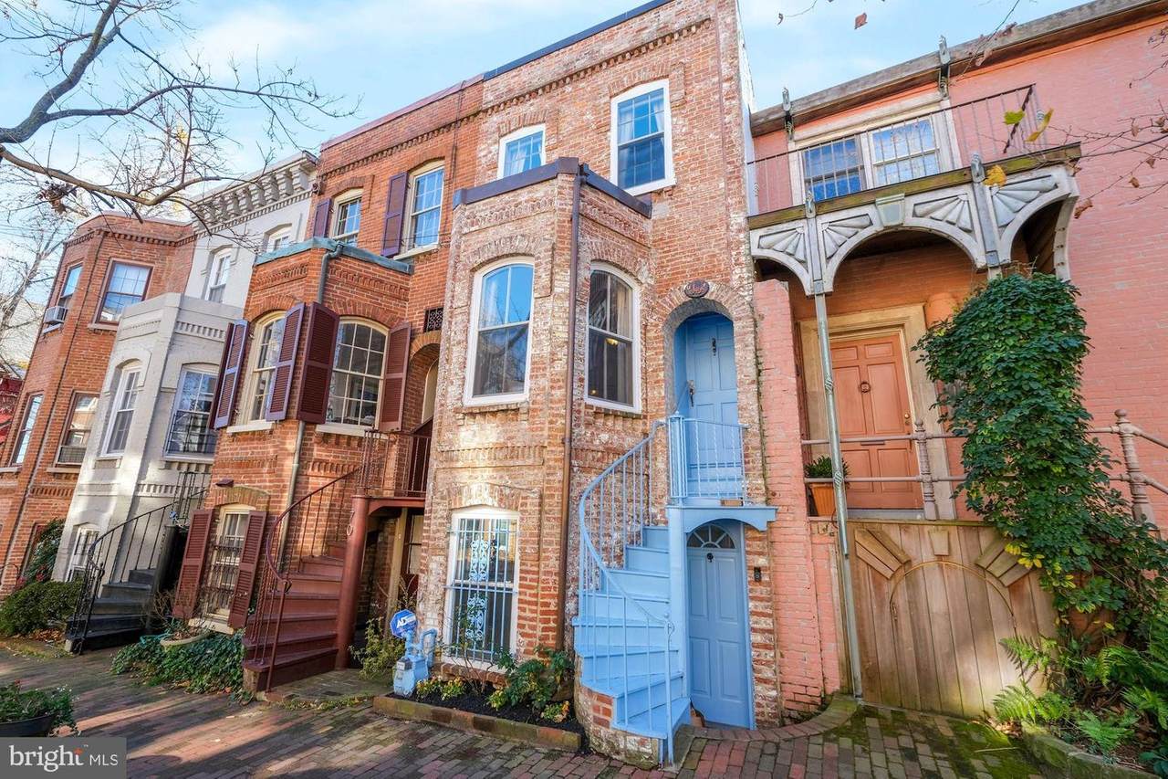 2706 Dumbarton Street - Photo 1