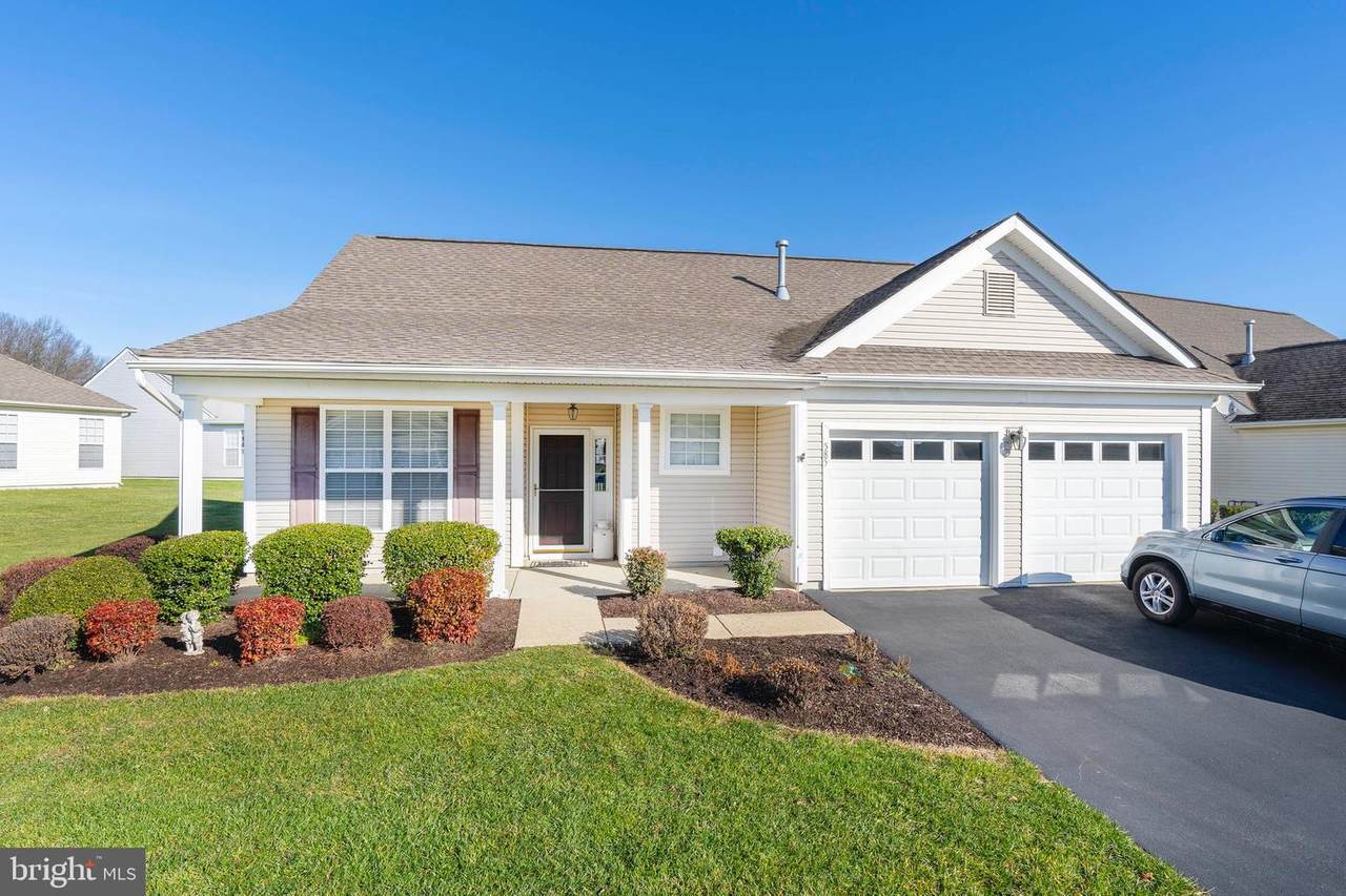 585 Whispering Trail - Photo 1