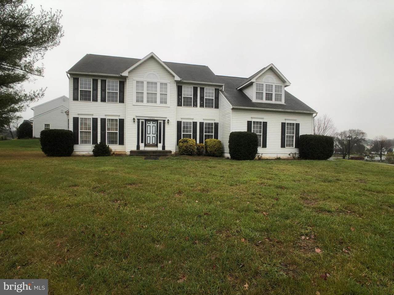 19306 Jamestown Drive - Photo 1