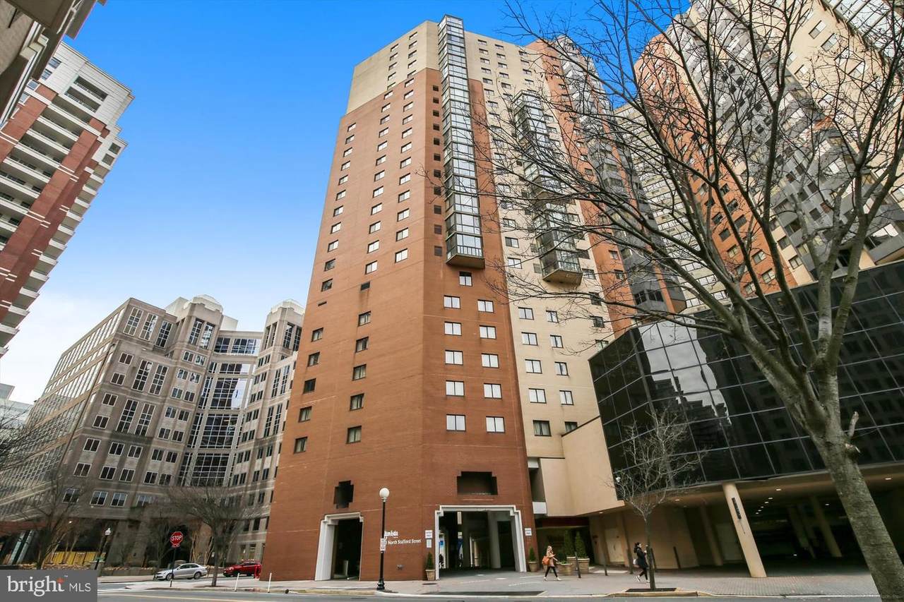 900 Stafford Street - Photo 1