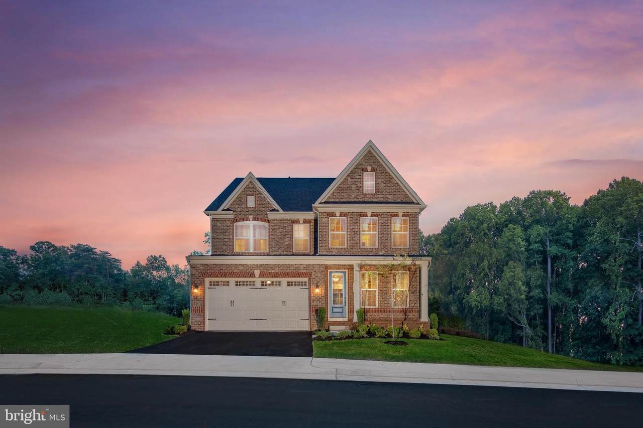 8507 Silver Laurel Lane - Photo 1