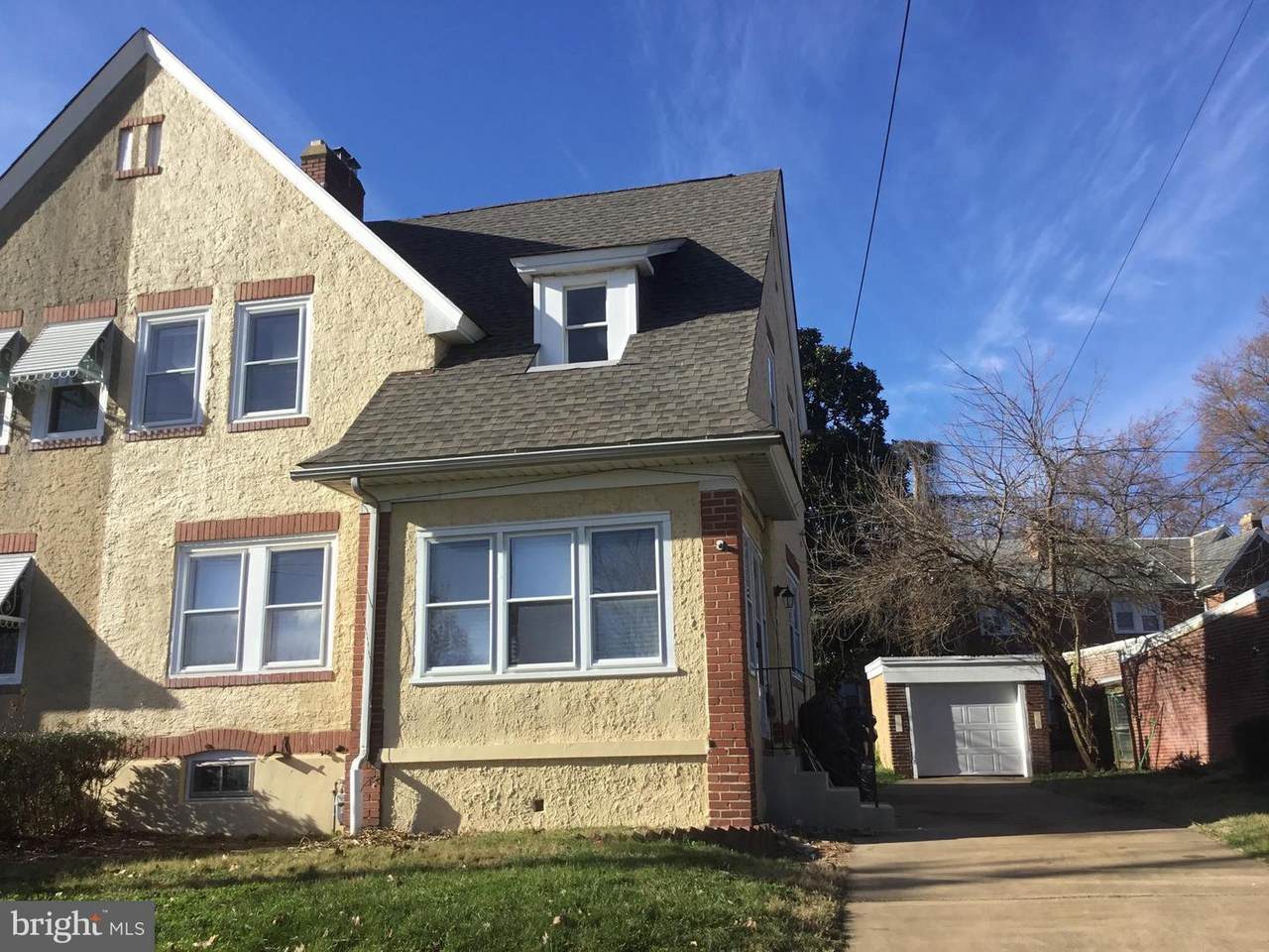 605 Union Street - Photo 1