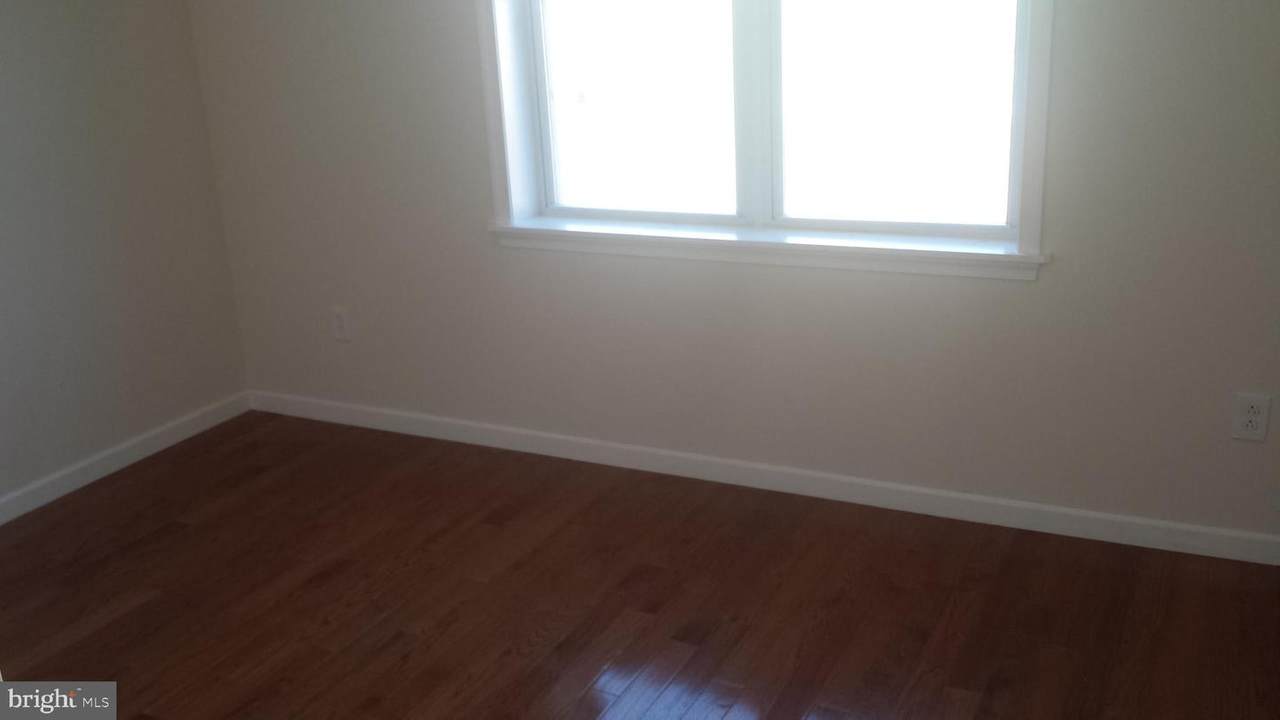 735 Wharton Street - Photo 1