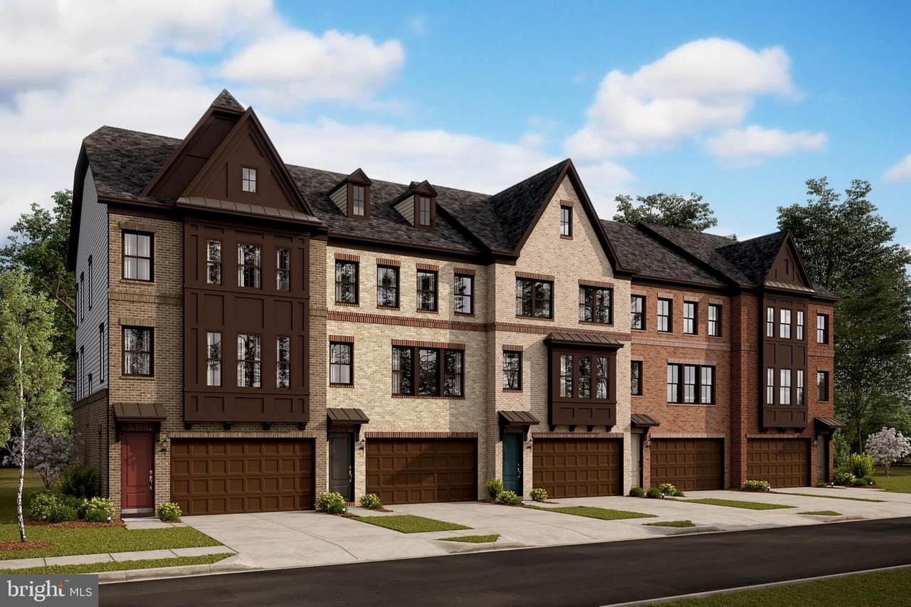 01 Rainier Drive - Photo 1