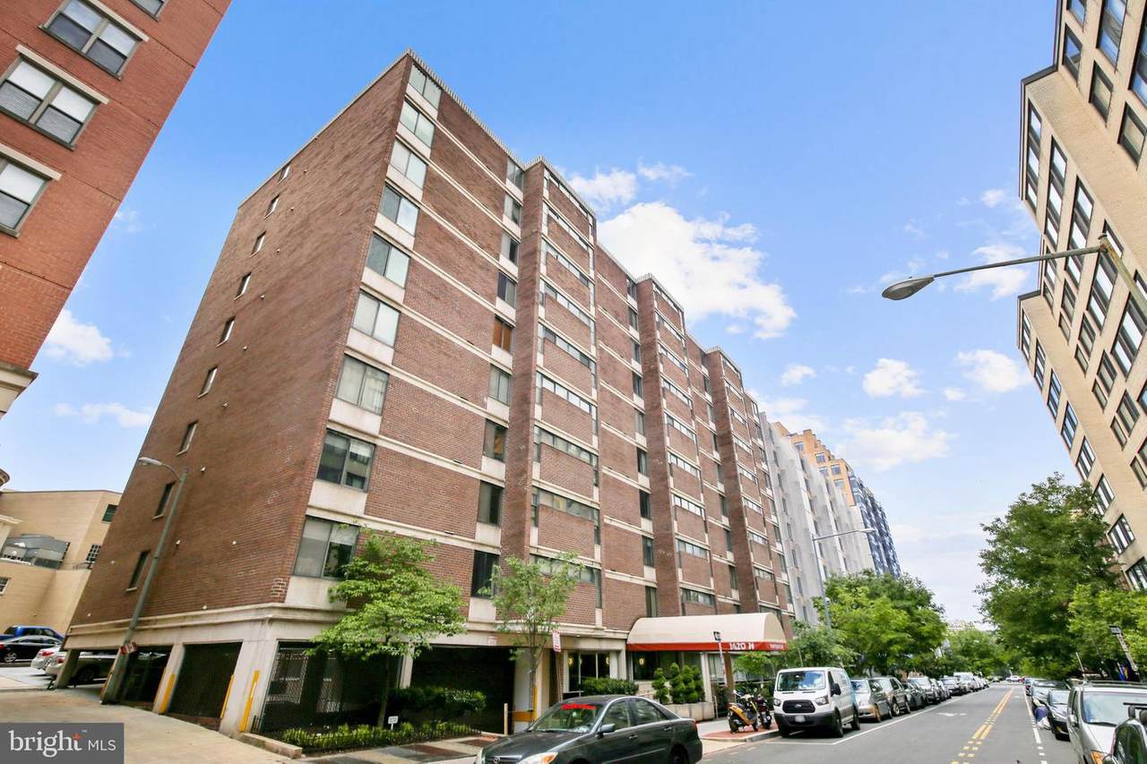 1420 N Street - Photo 1