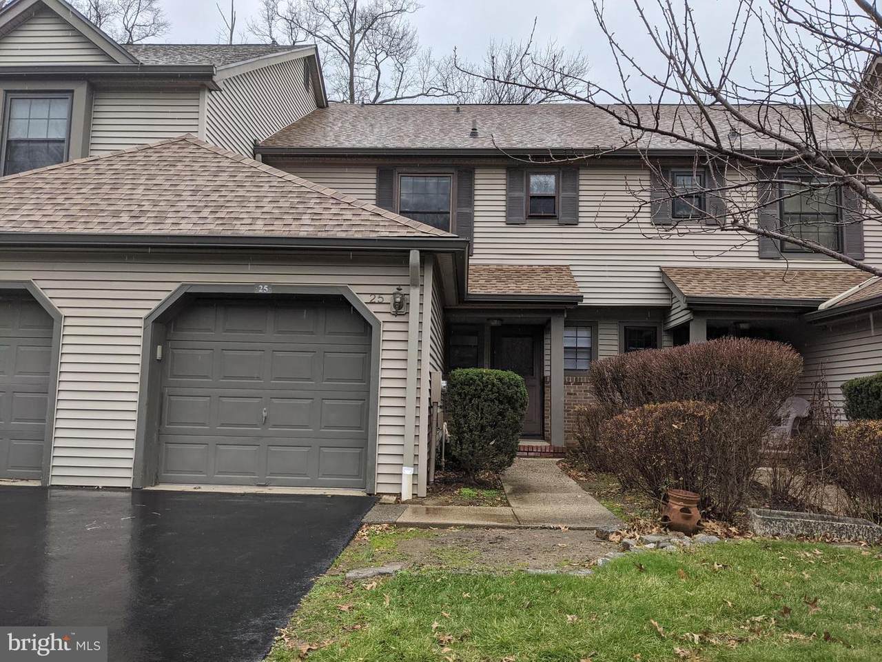 25 Manor Drive - Photo 1