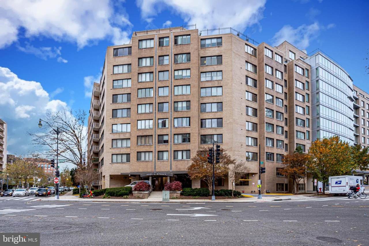 2201 L Street - Photo 1