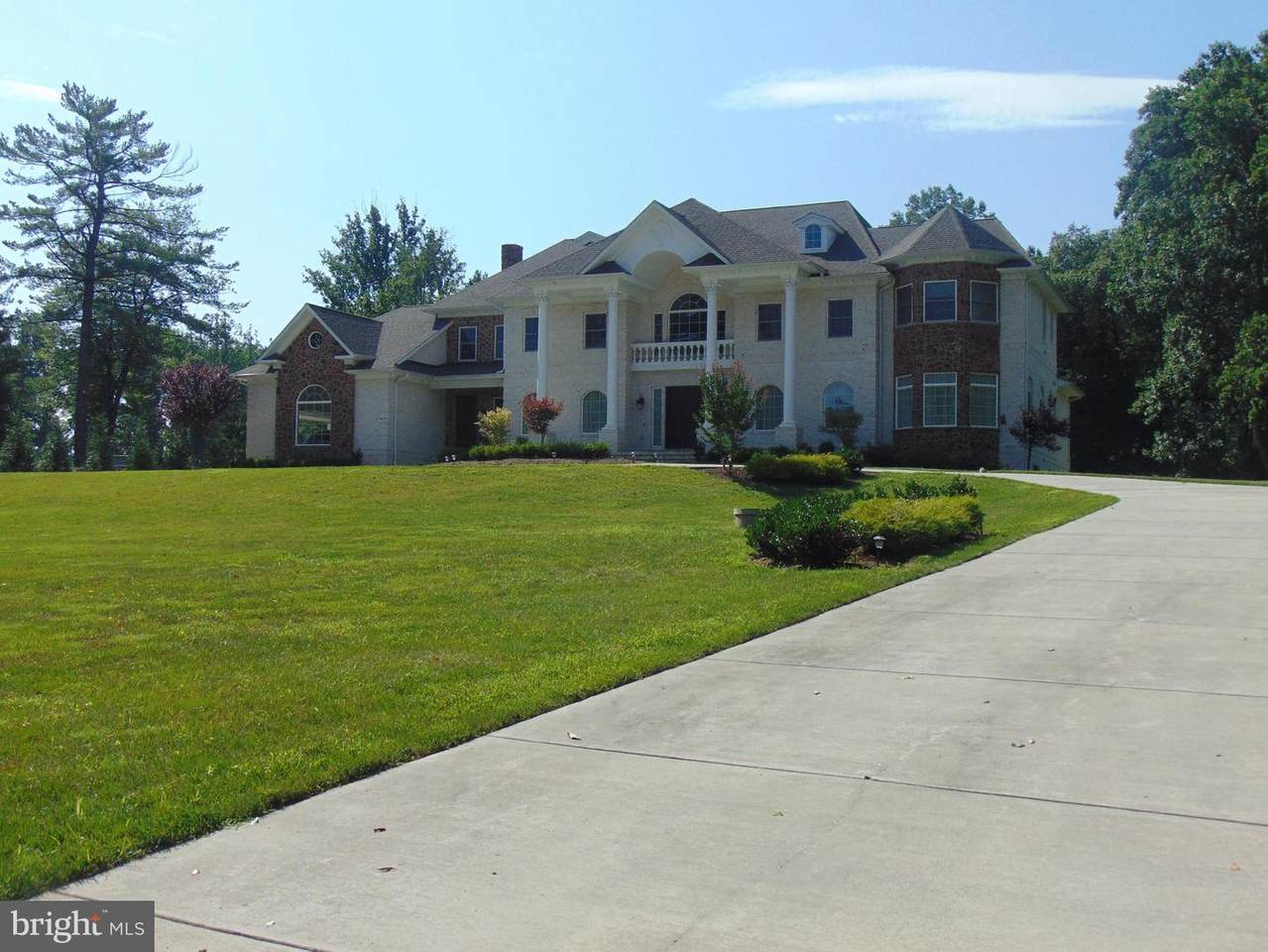 1027 Towlston Road - Photo 1