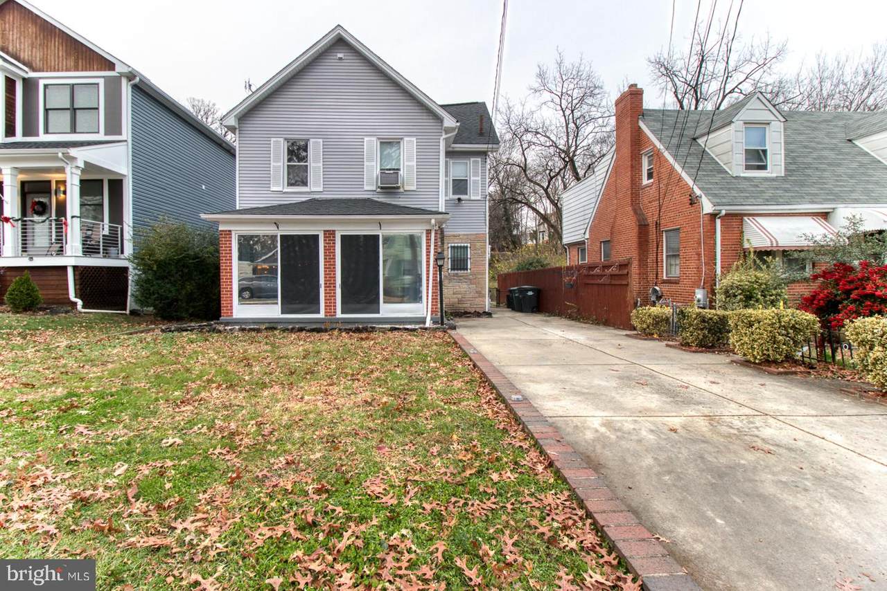 2612 Myrtle Avenue - Photo 1