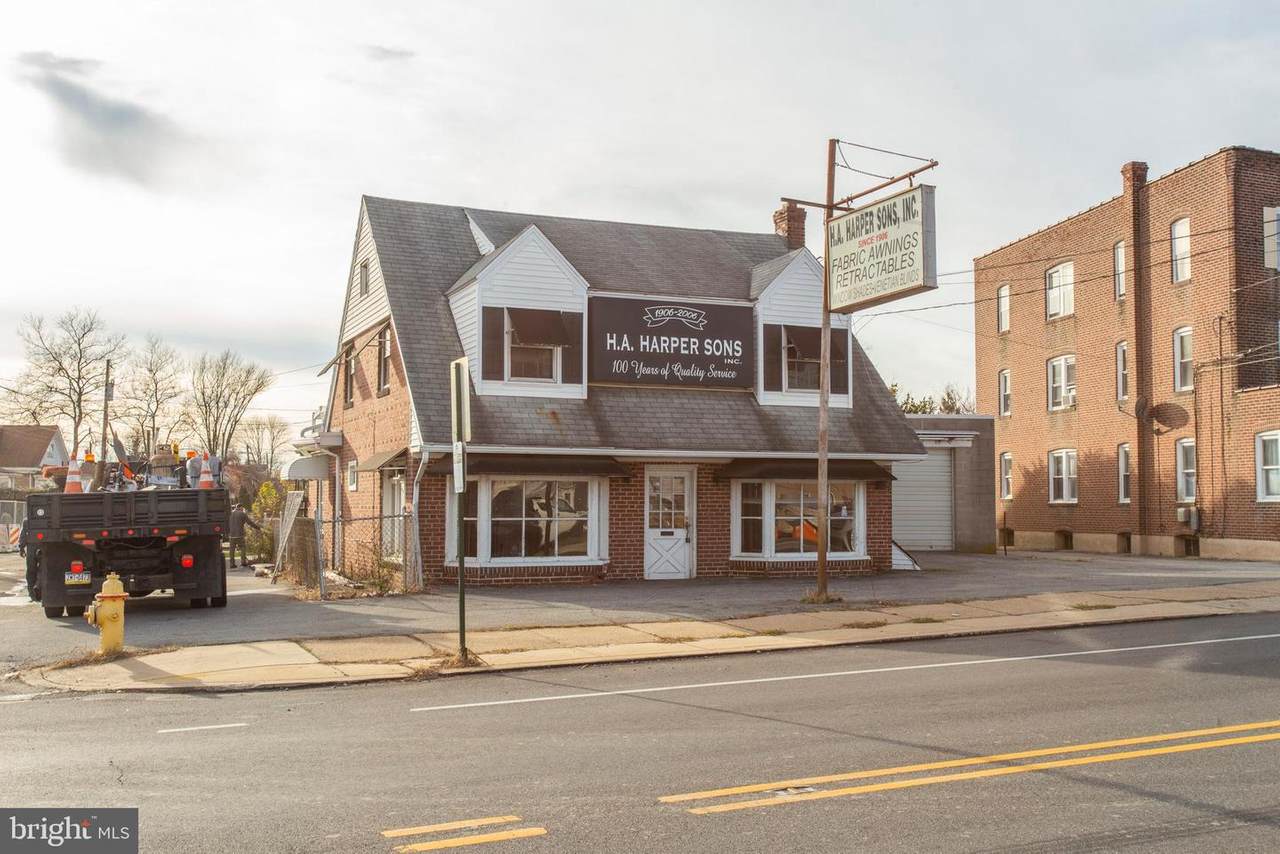 2800 Chichester Avenue - Photo 1