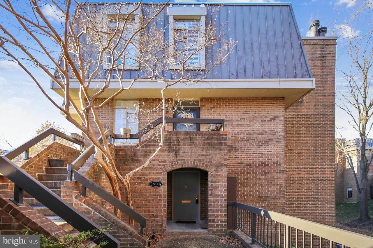 1681 Hayes Street - Photo 1