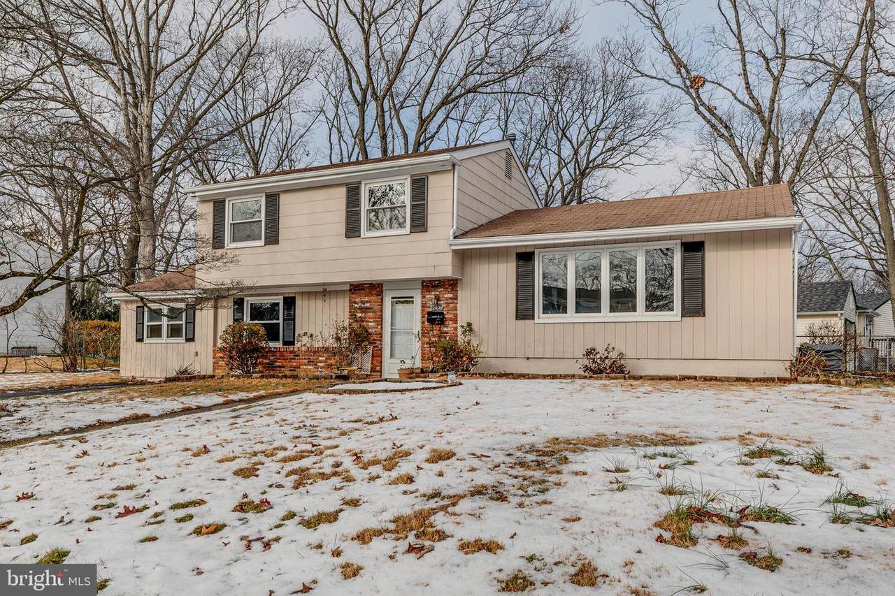 343 Morton Avenue - Photo 1