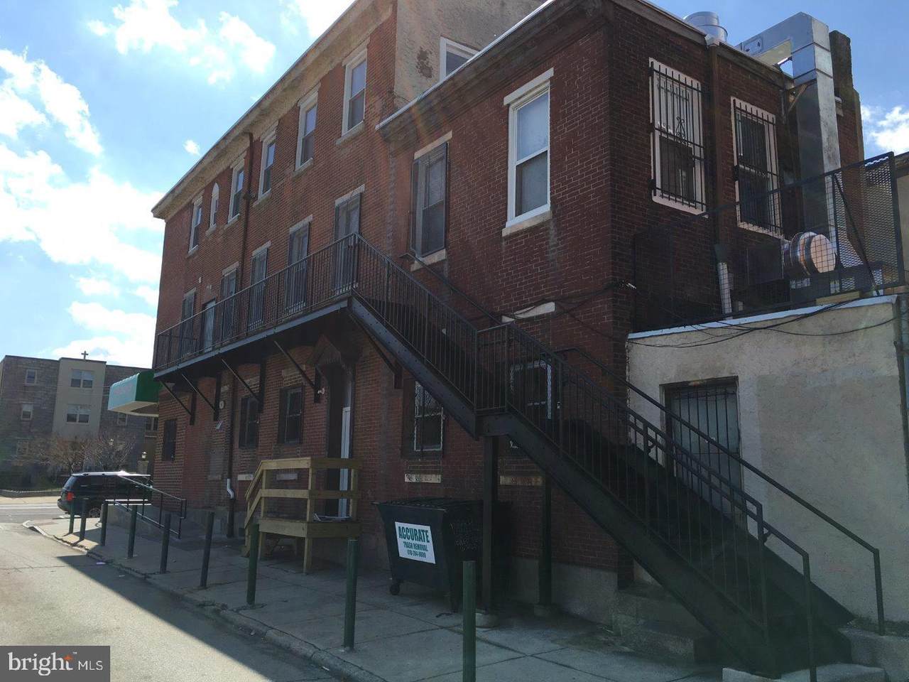 423 Girard Avenue - Photo 1
