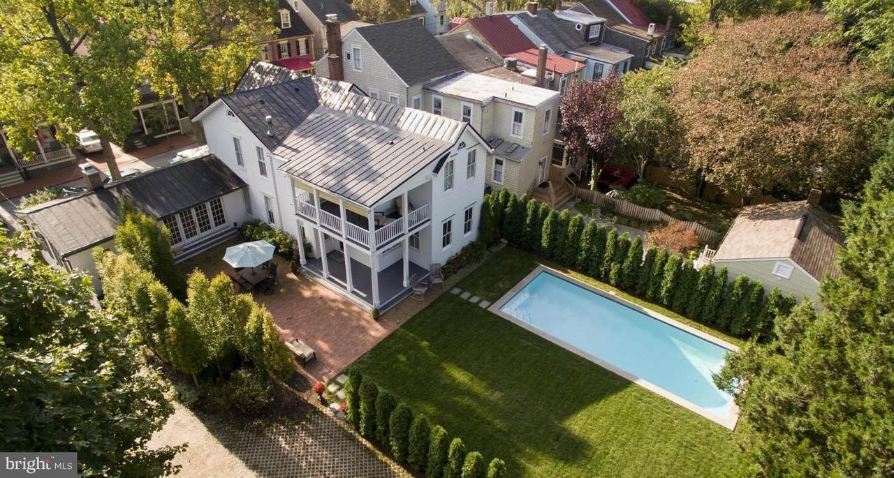 129 Conduit Street - Photo 1