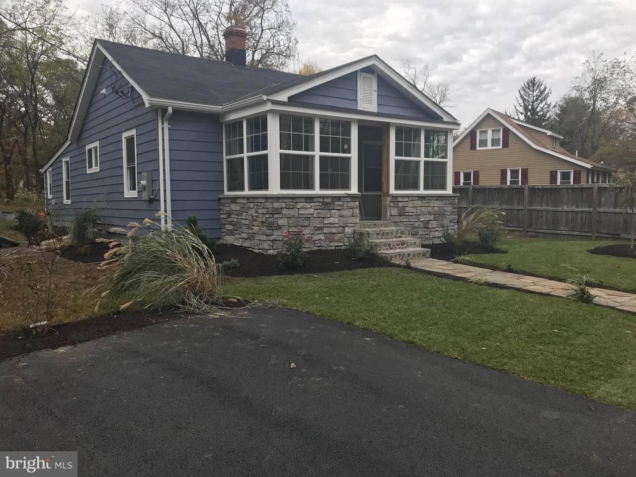 8250 Railroad Avenue - Photo 1