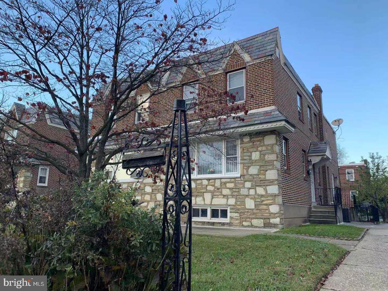907 Brighton Street - Photo 1