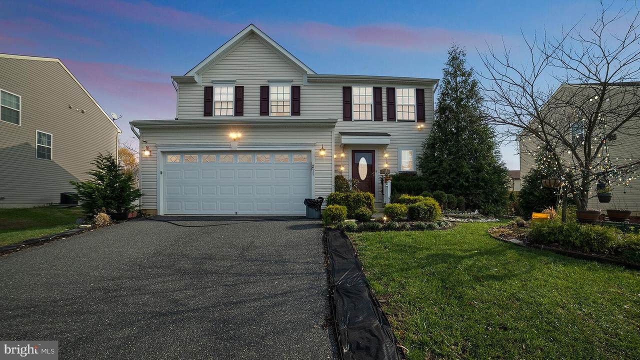 211 Brittany Drive - Photo 1