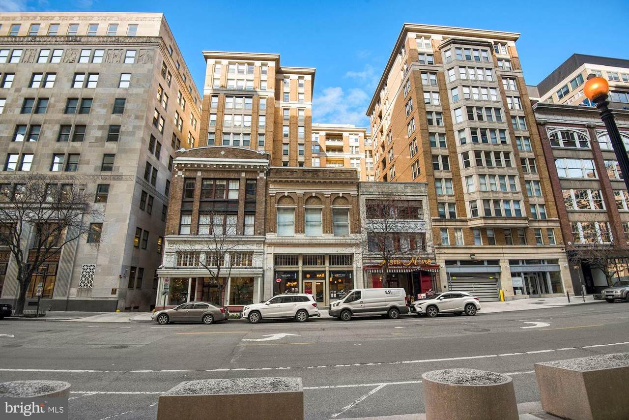 915 E Street - Photo 1